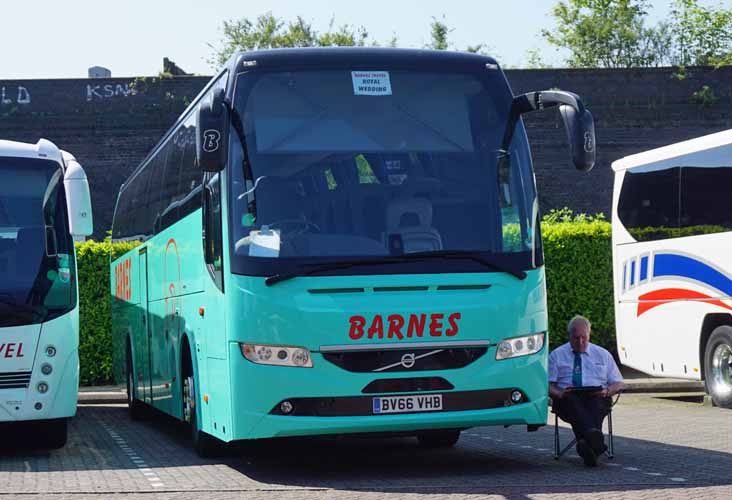 Barnes Volvo Prestige 9700 BV66VHB